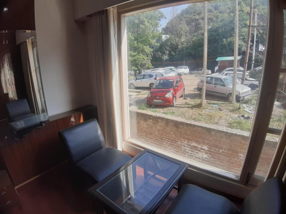 Destiny Hotel Solan Bagian luar foto
